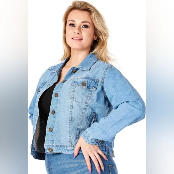 NWT Light Blue Jean Jacket Button Down Adjustable Back - Picture 5 of 12